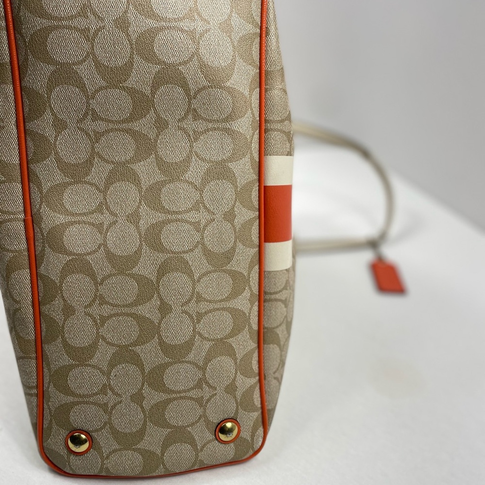 Coach Gorgeous Beige and Orange Shoulder Tote 👜 - Picture 9 of 11
